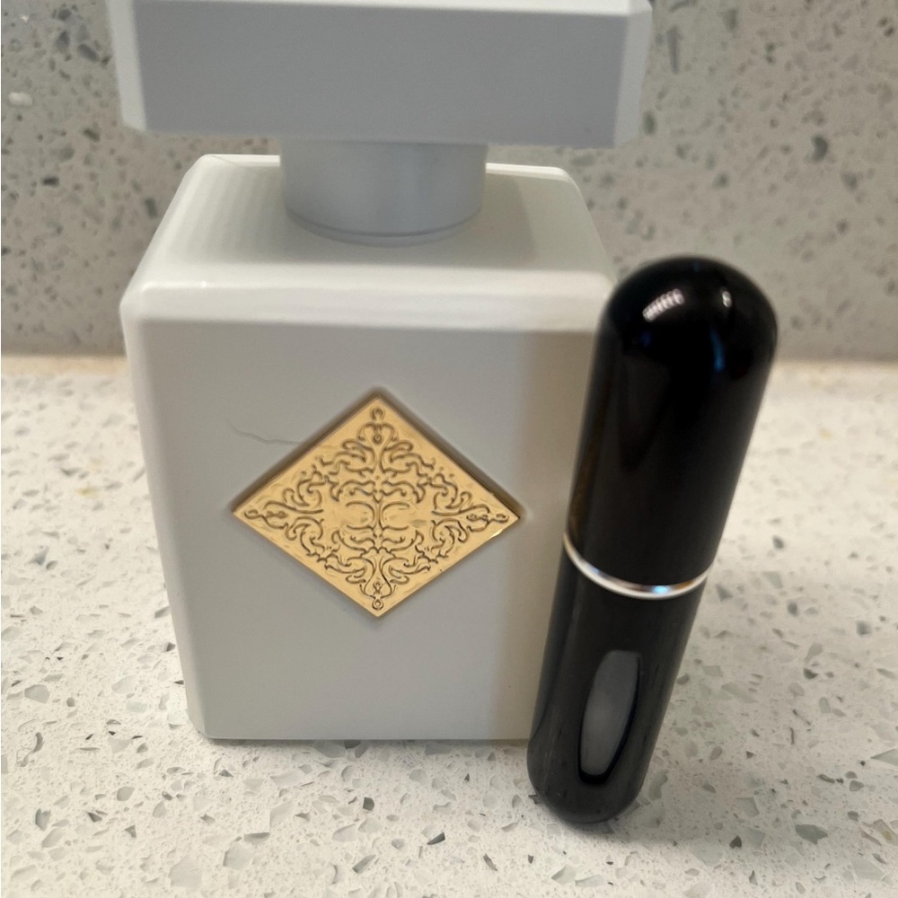 10 ml of Initio Musk Therapy